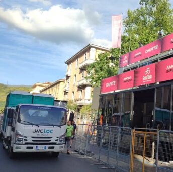 Il Giro d’Italia è partito: WC Loc Italia è già lungo il percorso